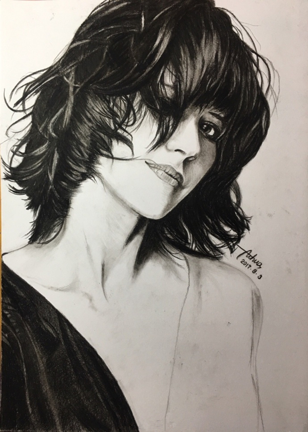 蘇菲·瑪索素描炭筆畫教程